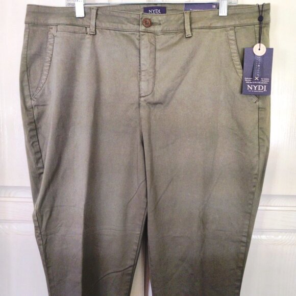 NYDJ Olive Trousers, Kut from Kloth Khaki Tunic, Floral Vest, 3 Piece, Sz XL-2X - Picture 13 of 15